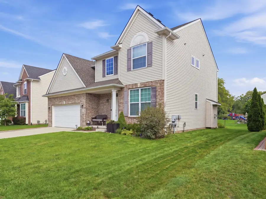 21222 Laurelwood Court, Farmington, MI 48336 - #2