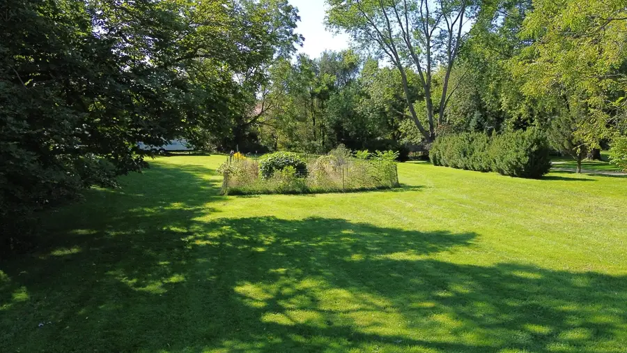 2720 4 Mile Road Nw, Grand Rapids, MI 49544 - #2