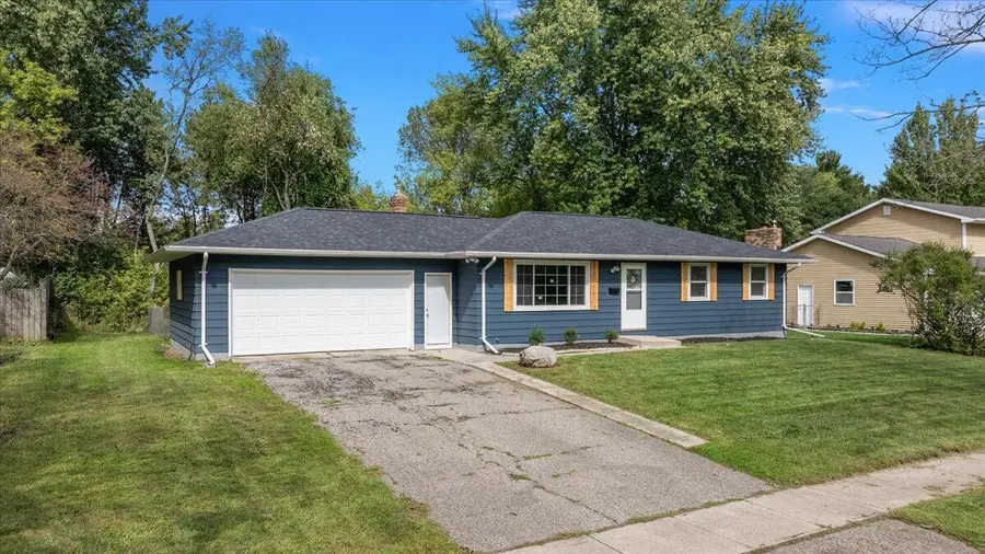 3644 Edinburgh Drive, Kalamazoo, MI 49006 - #3