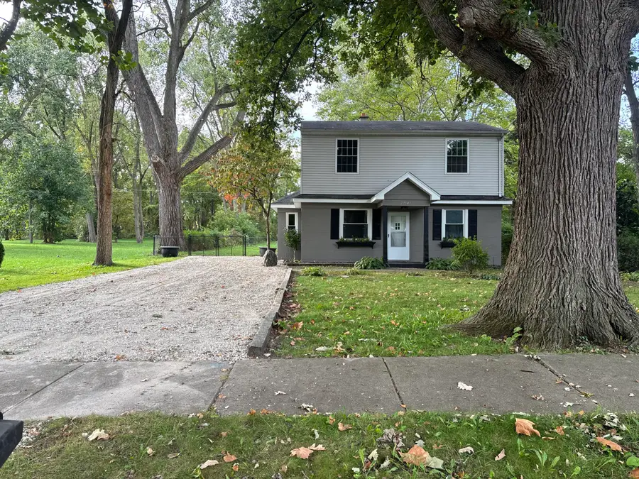27547 Powers Street, Westland, MI 48186 - #2