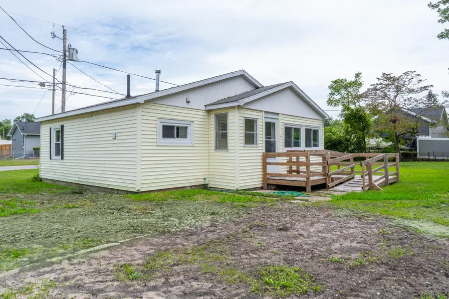 236 Owens Street, Niles, MI 49120 - #2
