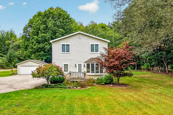 1110 6th Street, Pentwater, MI 49449