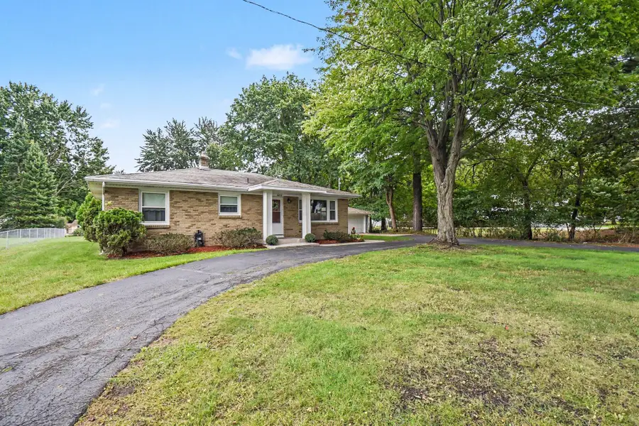4690 Burlingame Avenue Sw, Wyoming, MI 49509 - #3