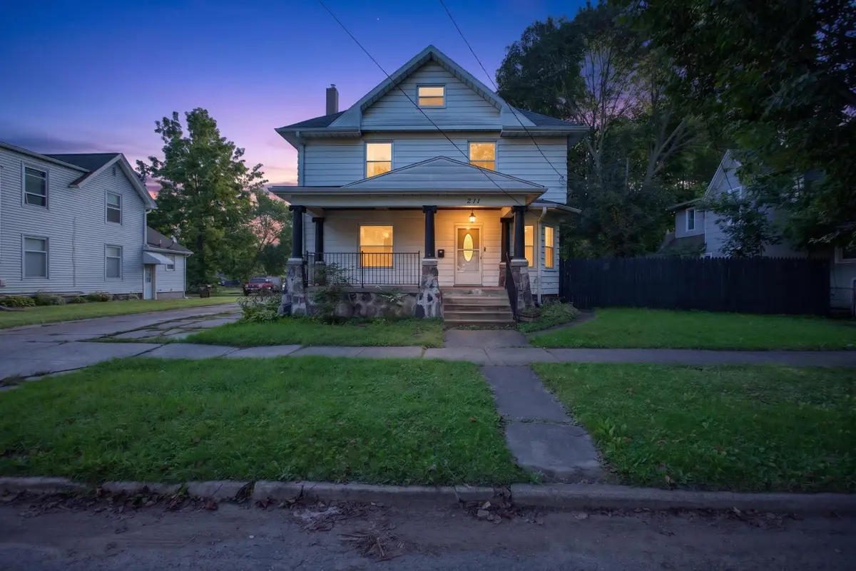 211 Orange Street, Jackson, MI 49202 - #1