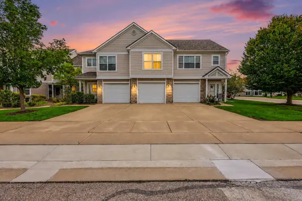 641 Fieldstone Circle W, Chelsea, MI 48118