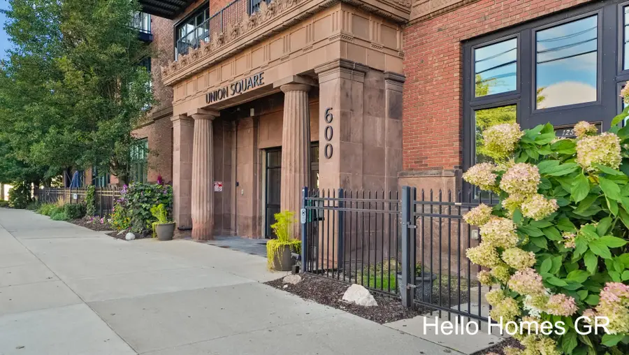 600 Broadway Avenue Nw #608, Grand Rapids, MI 49504 - #2