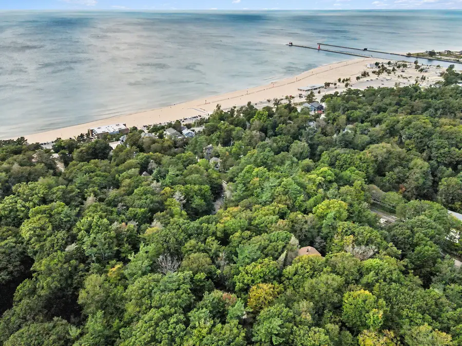 20 Crescent Hill, Grand Haven, MI 49417 - #3