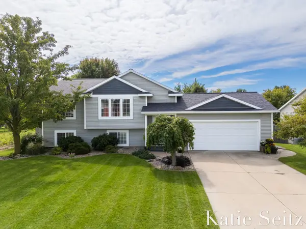 7540 Katie Lane, Hudsonville, MI 49426