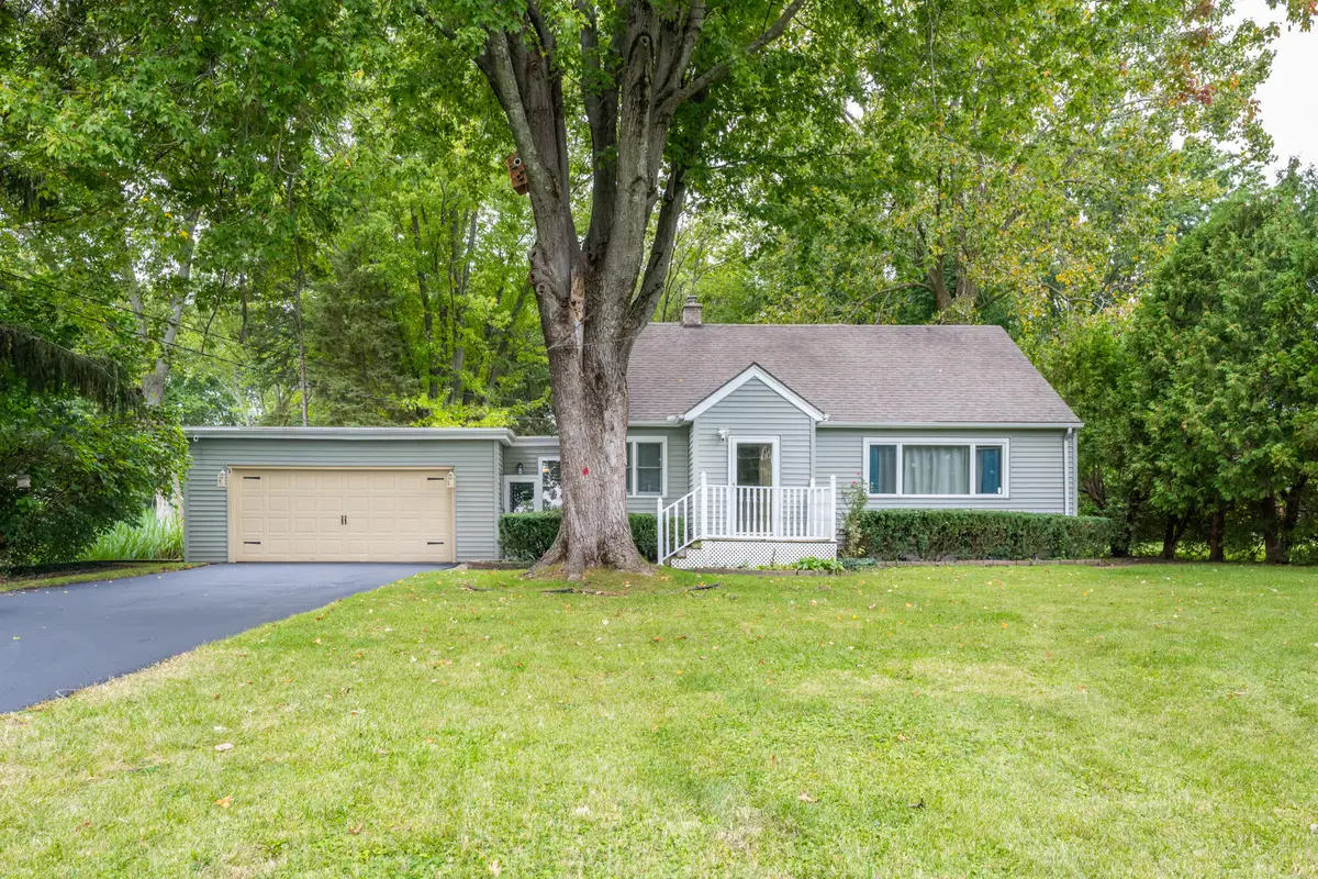 2286 Washington Avenue, Saint Joseph, MI 49085 - #1
