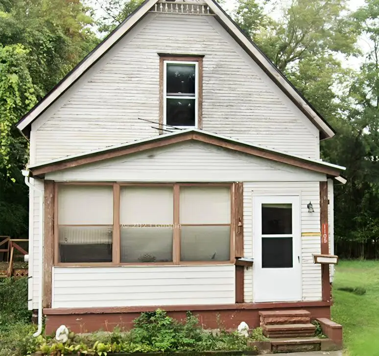 1105 Pringle Avenue, Jackson, MI 49203 - #1