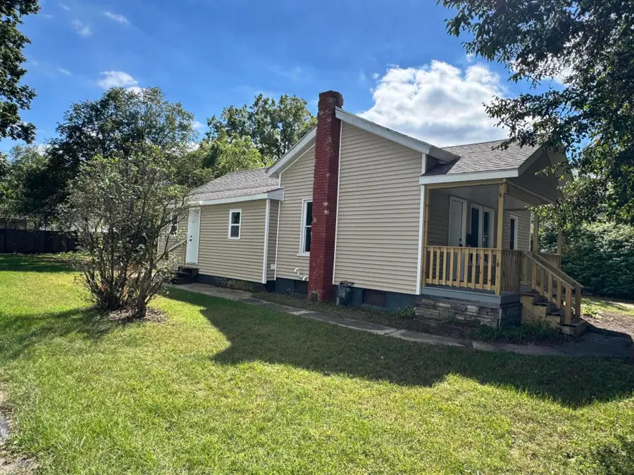 116 E Railroad Street, Dowagiac, MI 49047 - #3
