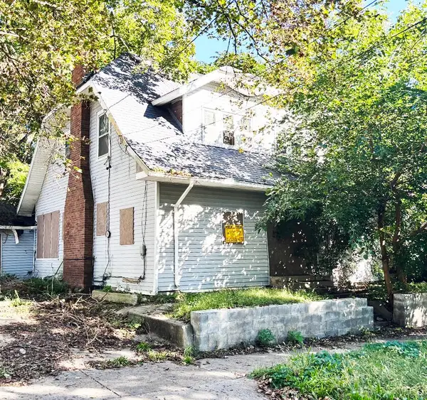 1007 Woodbridge Street, Jackson, MI 49203