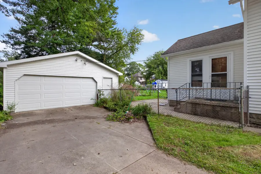 1113 Hamilton Street, Jackson, MI 49202 - #3