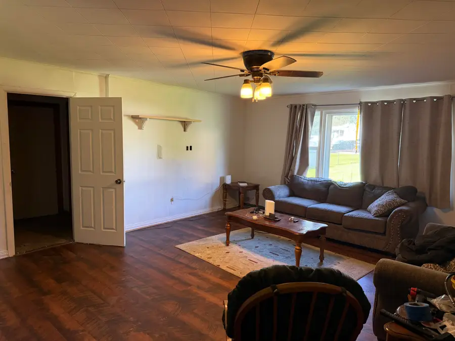 303 Marshall Street, Jackson, MI 49202 - #2