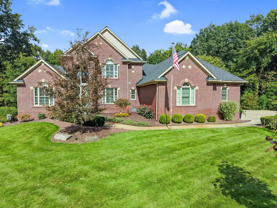 8541 Lone Meadow Court, Howell, MI 48843 - #2