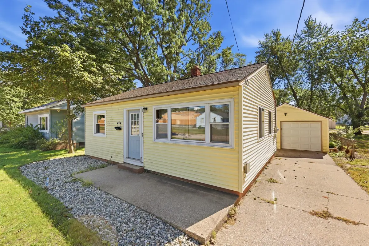 1083 Amity Avenue, Muskegon, MI 49442 - #1