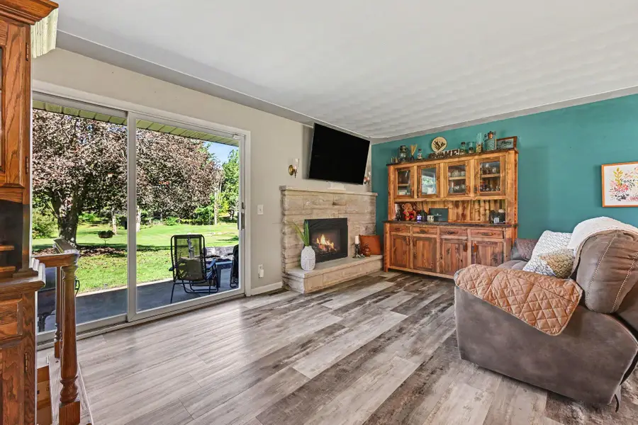 5593 E Tu Avenue, Vicksburg, MI 49097 - #3