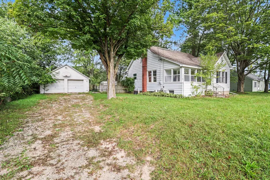 7902 Lovers Lane, Portage, MI 49002 - #2