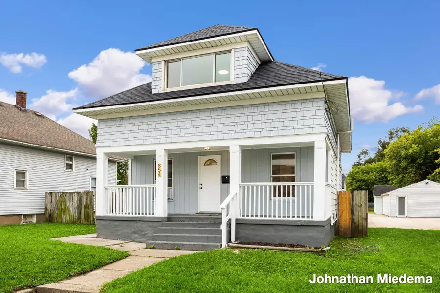 854 Burton Street Sw, Wyoming, MI 49509 - #2