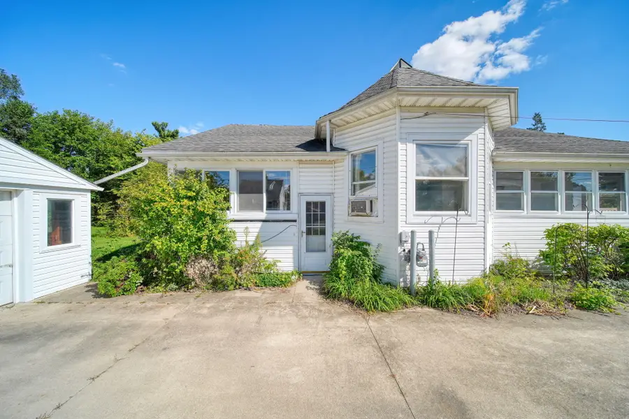 507 Ideal Street, Milan, MI 48160 - #3