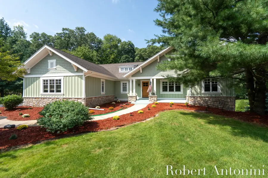 2025 Pine Nook Court Ne, Grand Rapids, MI 49525 - #3