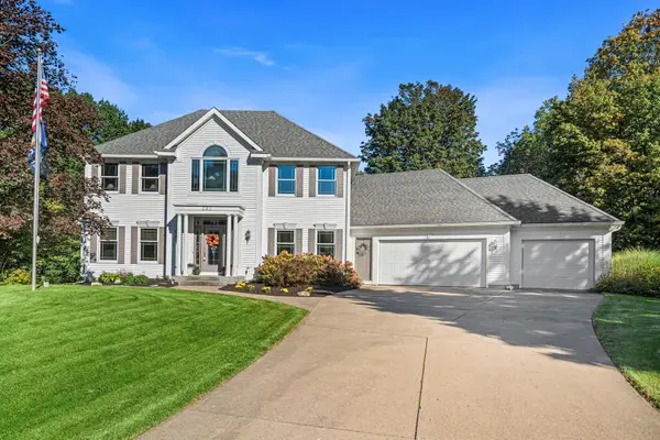 237 Covington Court Sw, Grandville, MI 49418