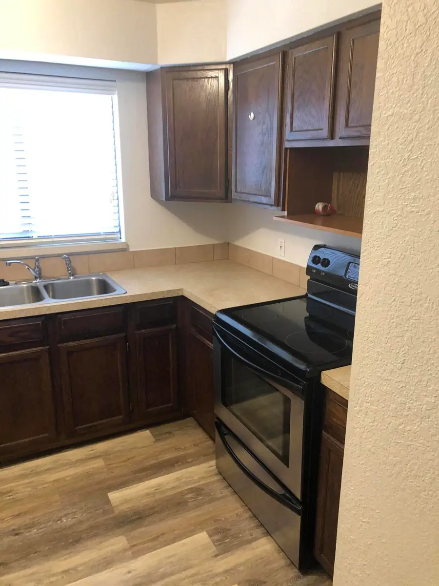 808 Carrier Creek Boulevard Ne #808, Grand Rapids, MI 49503 - #3