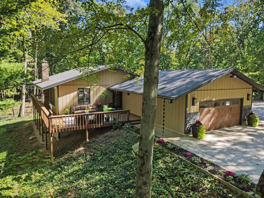 775 2nd Street, Plainwell, MI 49080 - #2