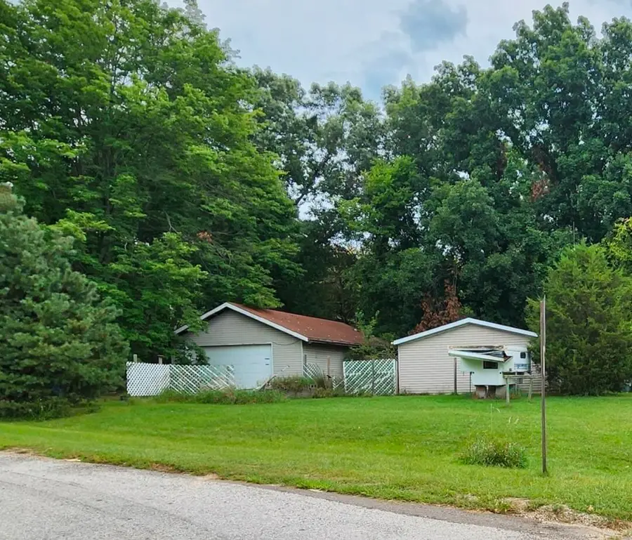 69121 Wallowa Road, Sturgis, MI 49091 - #2