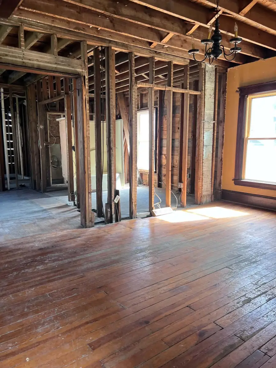 407 S Webster Street, Jackson, MI 49203 - #3