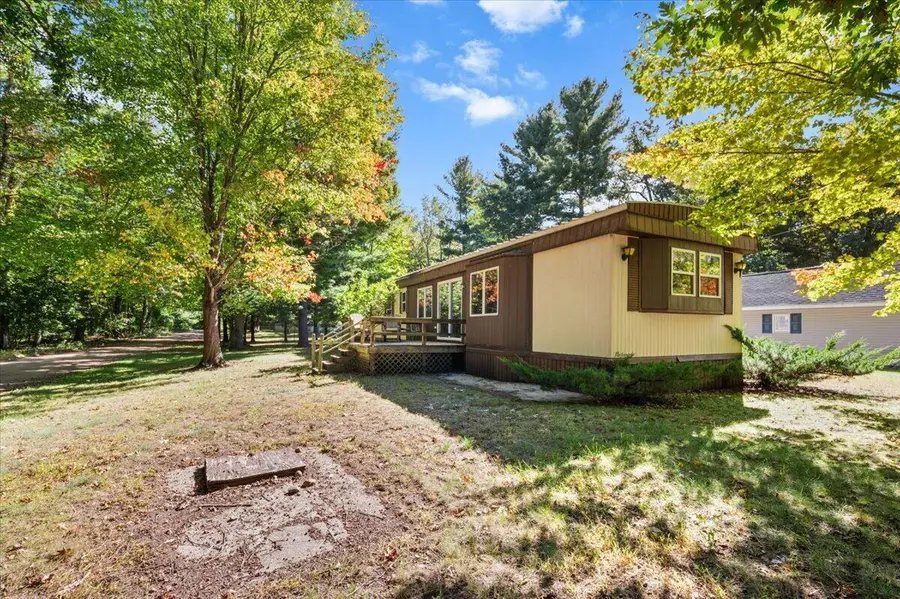 7650 E Lake Drive, Newaygo, MI 49337 - #3