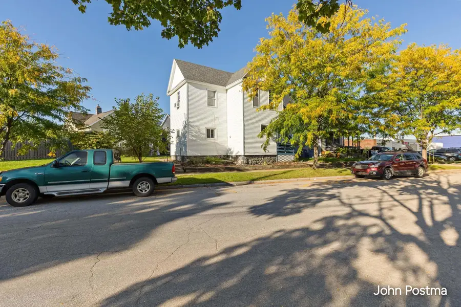 731 First Street Nw, Grand Rapids, MI 49504 - #3