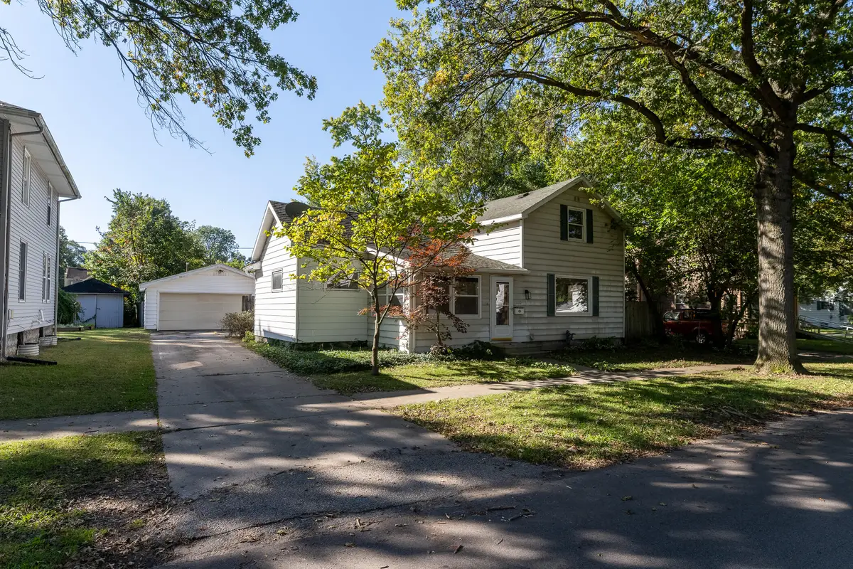 1110 Sycamore Street, Niles, MI 49120 - #1