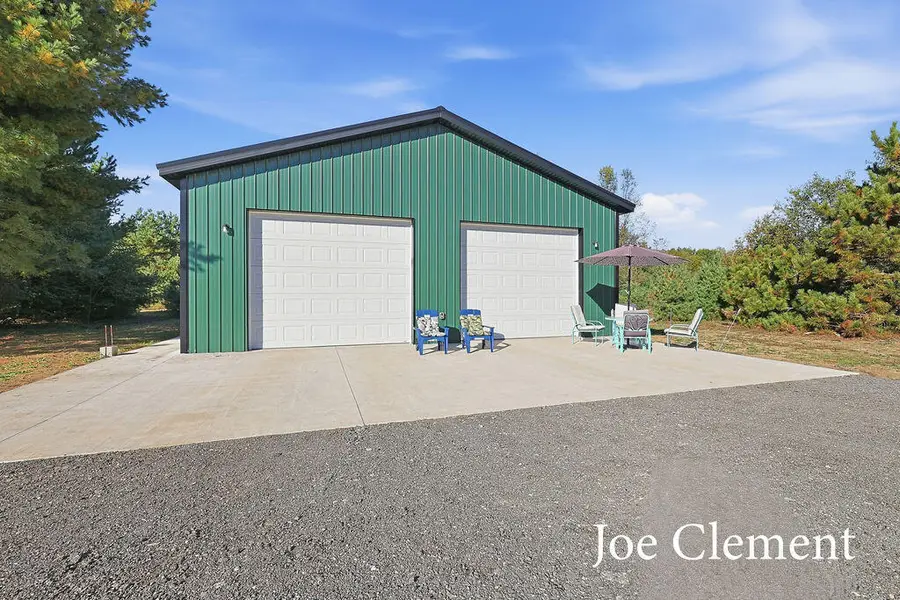 5600 W Limbaugh Lane, Fremont, MI 49412 - #3