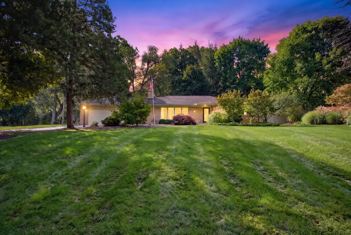 1325 Austscot Drive, Jackson, MI 49203 - #1