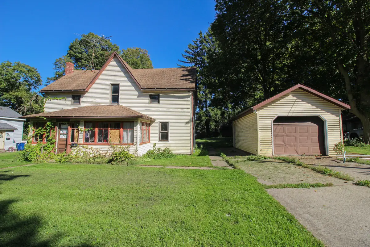 222 N Rowland Street, Cassopolis, MI 49031 - #1