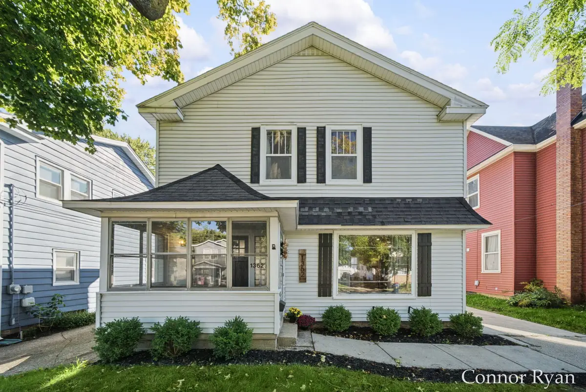 1362 Columbia Avenue Ne, Grand Rapids, MI 49505 - #1