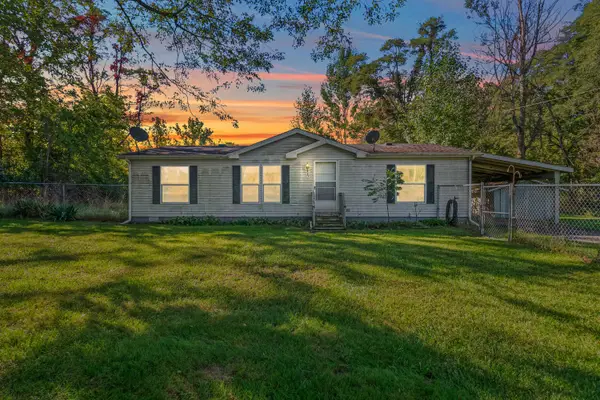 3931 W Bacon Road, Hillsdale, MI 49242