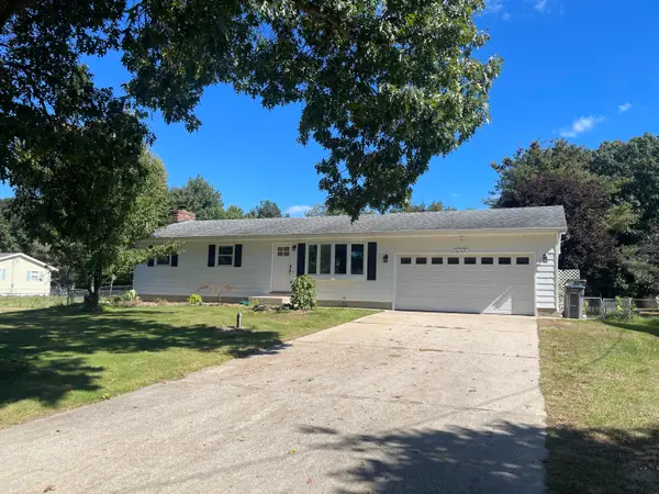 20398 Pine Lake Road, Battle Creek, MI 49014