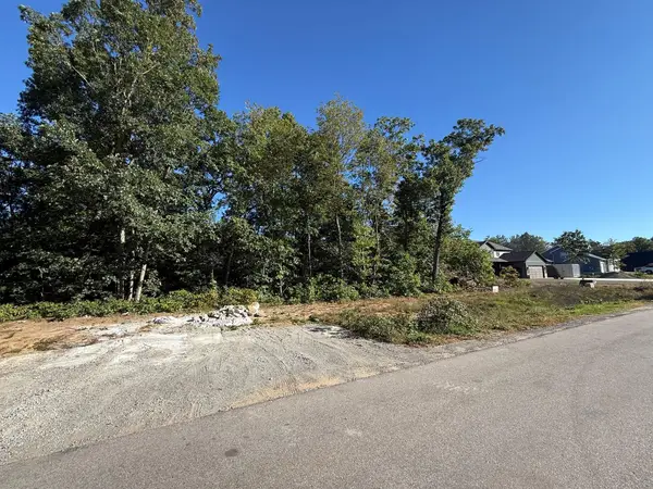 6010 Savannah Way #4, Muskegon, MI 49442