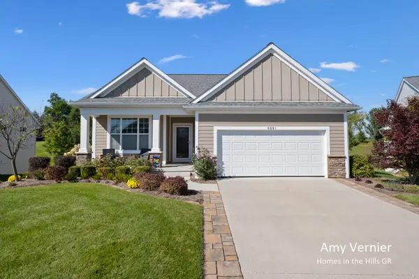 5591 Nightfall Court Ne, Belmont, MI 49306