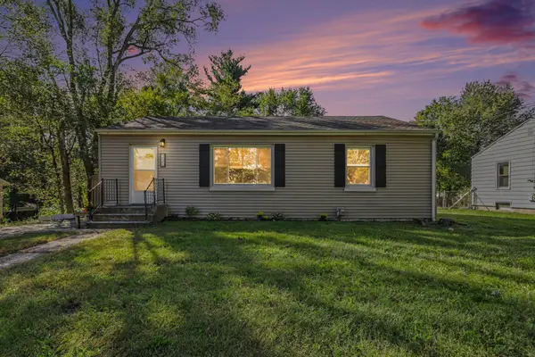 330 E Van Hoesen Boulevard, Portage, MI 49002