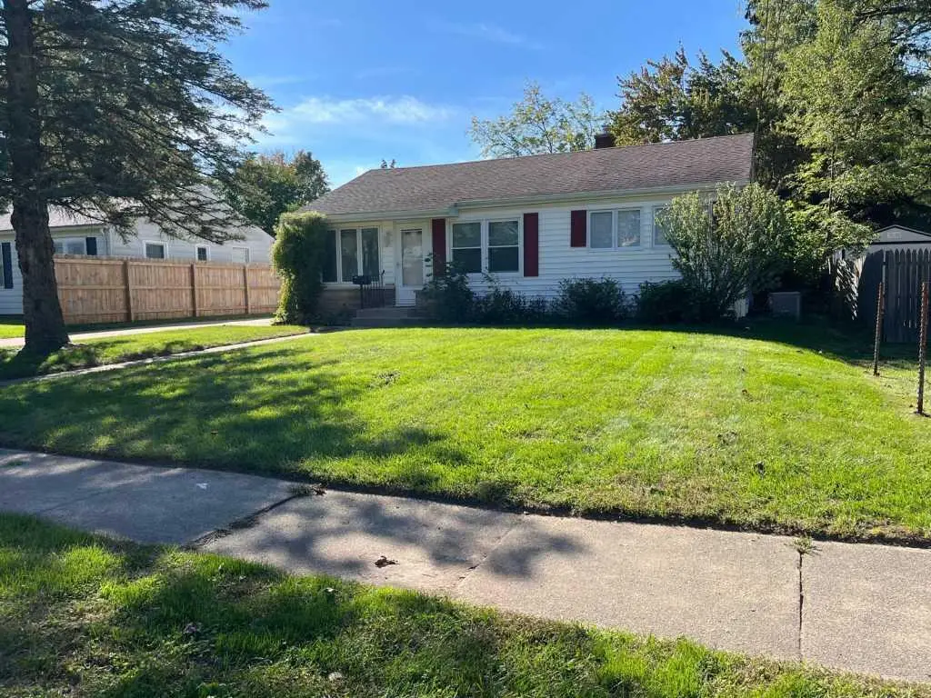 1119 Chrysler Street, Kalamazoo, MI 49048 - #1