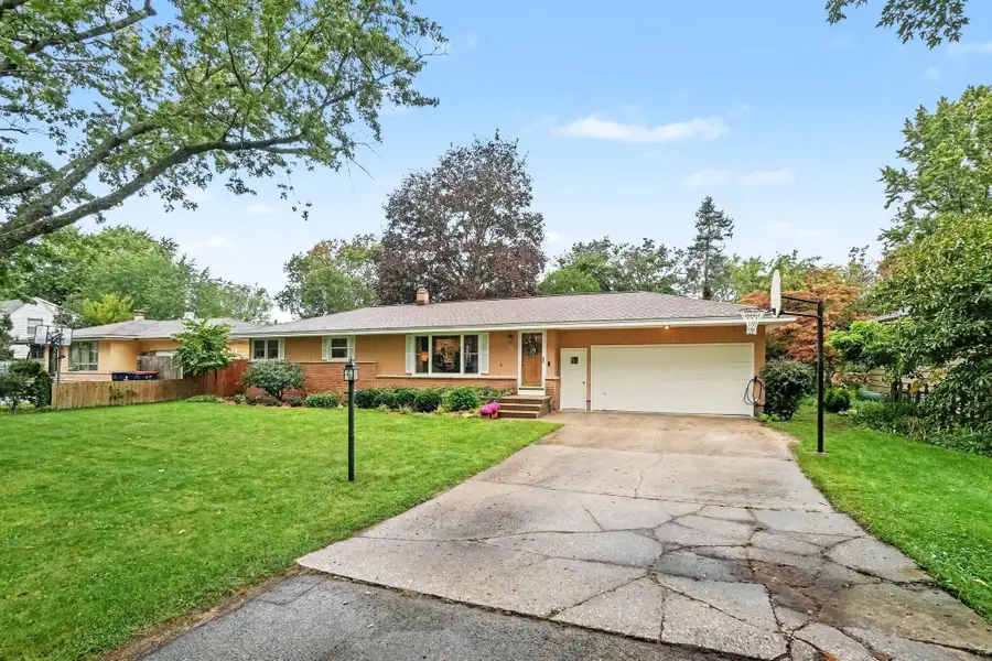 53 W 34th Street, Holland, MI 49423 - #3