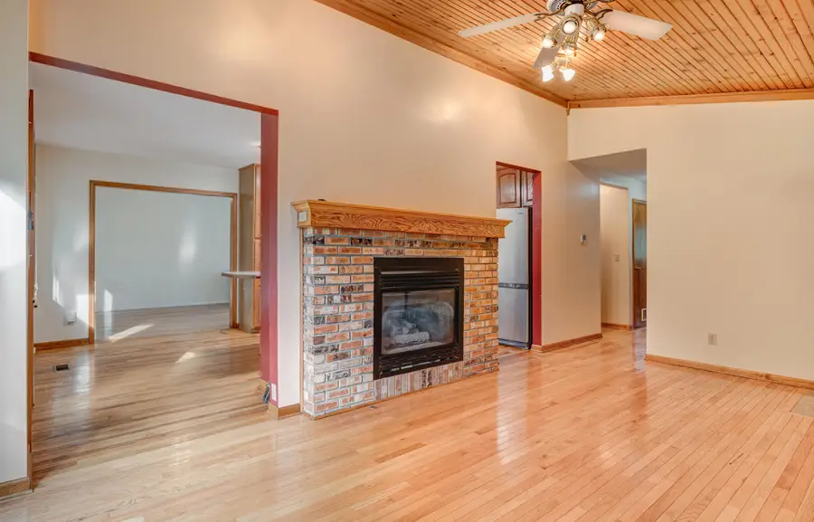 412 Lake Street, Bellevue, MI 49021 - #3