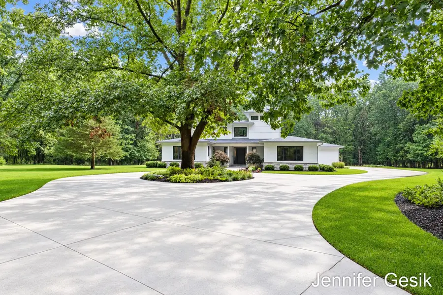 7775 Sudbury Lane Se, Ada, MI 49301 - #3