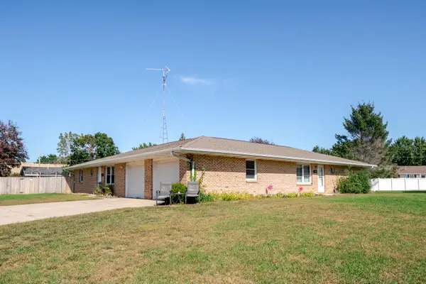 2193 Carol Lane, Stevensville, MI 49127