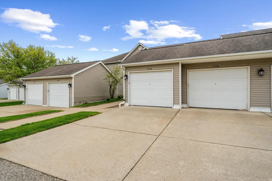1755 Weatherstone Drive, Ann Arbor, MI 48108 - #2
