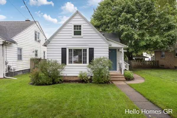 223 Leyden Avenue Sw, Grand Rapids, MI 49504