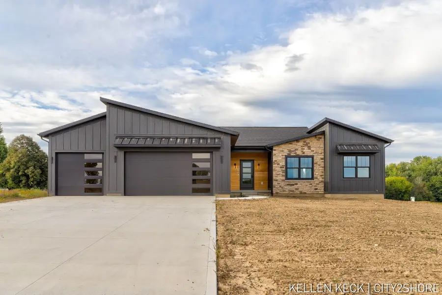 8681 Bosque Drive Se, Caledonia, MI 49316 - #2